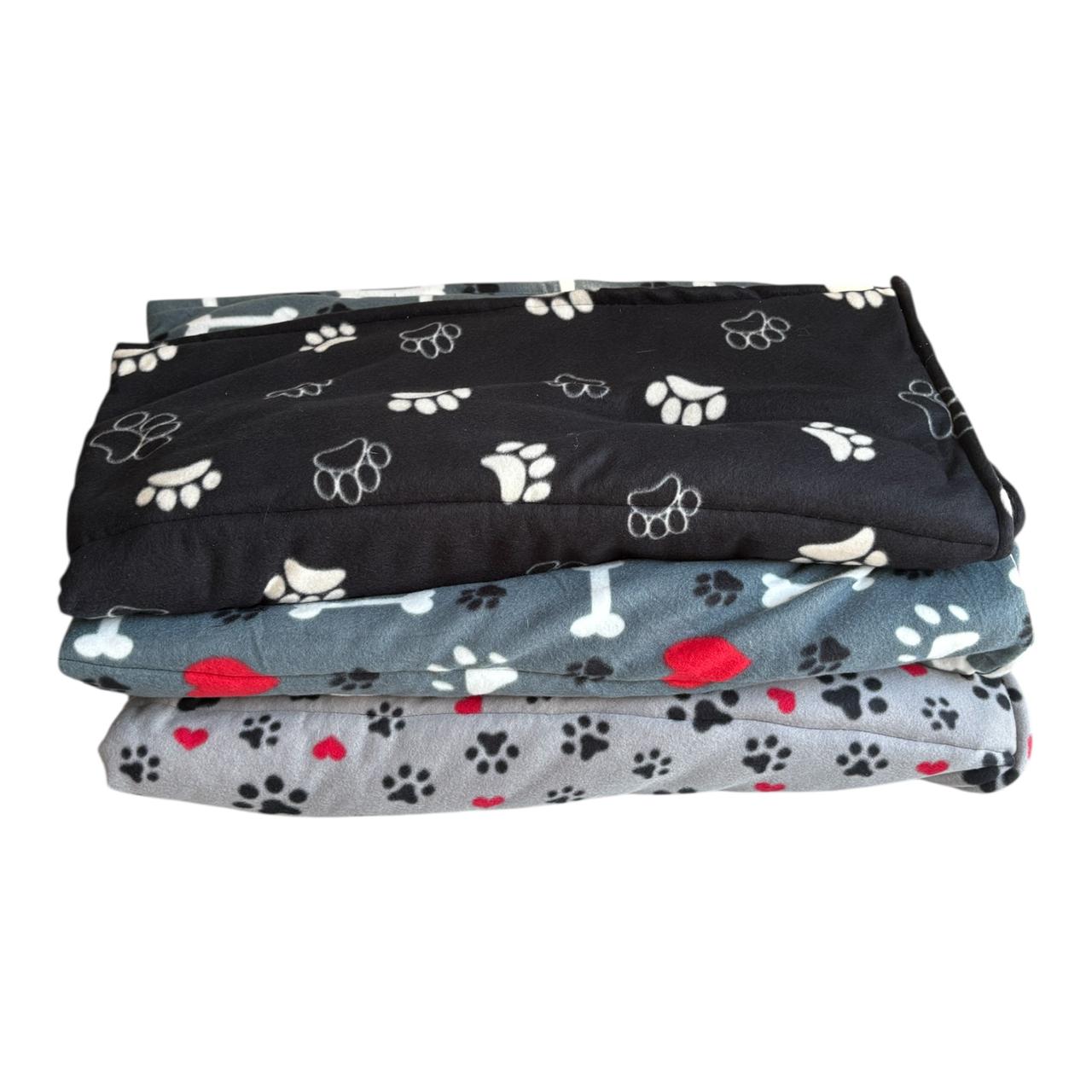 Xmas in July Bundle: Large Hexagonal Dog Bed + Free Blanket & Pillowcase